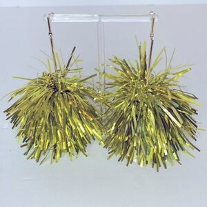 NEW…Gold earrings OS (one size) from Forever21